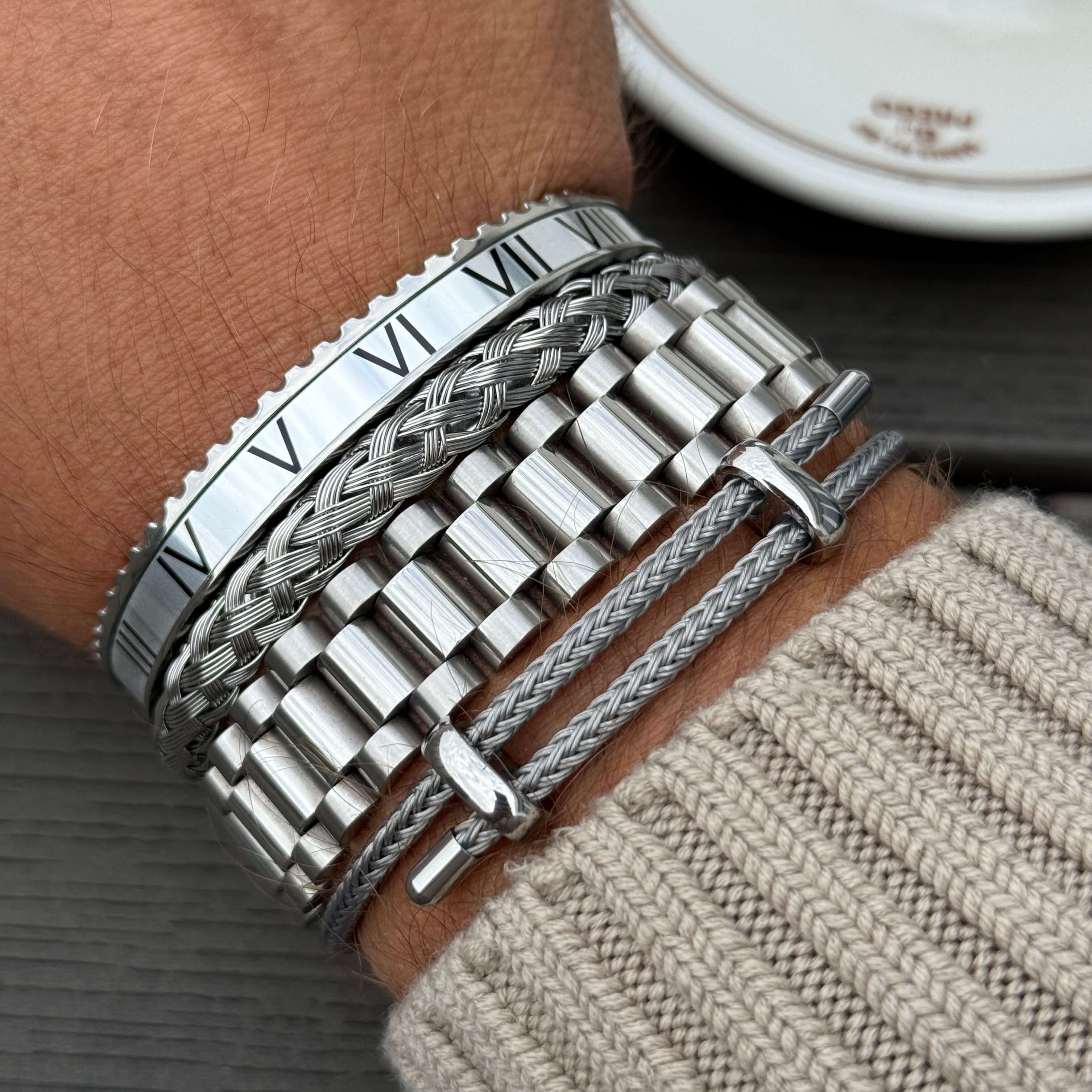 Bracelet en câble d'acier tressé, édition argentée