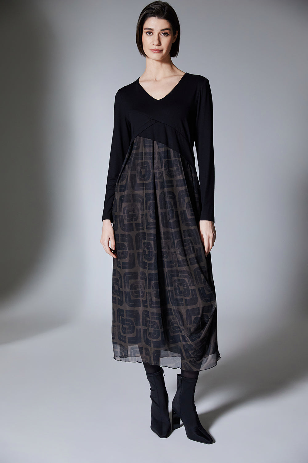 Maeve | Robe Midi en Jersey Noir et Maille