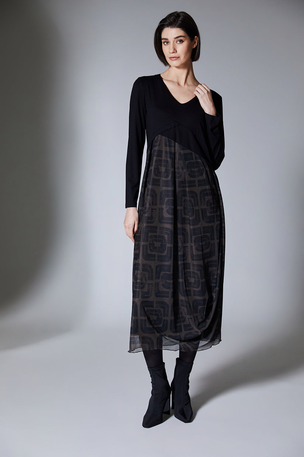 Maeve | Robe Midi en Jersey Noir et Maille